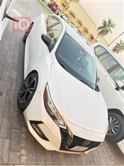 نیسان سێنترا